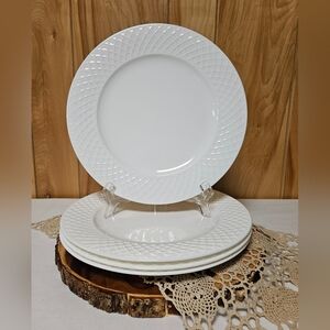 Mikasa TRELLIS WHITE Set of 4 Dinner Plates 11” Mikasa Bone China Embossed